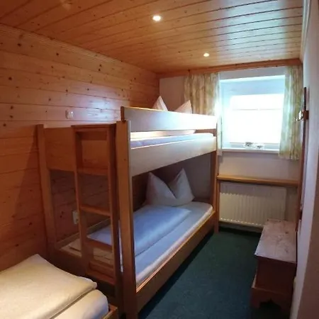 لاندهاوس فوتر سانكت يوهان ايم بونغ